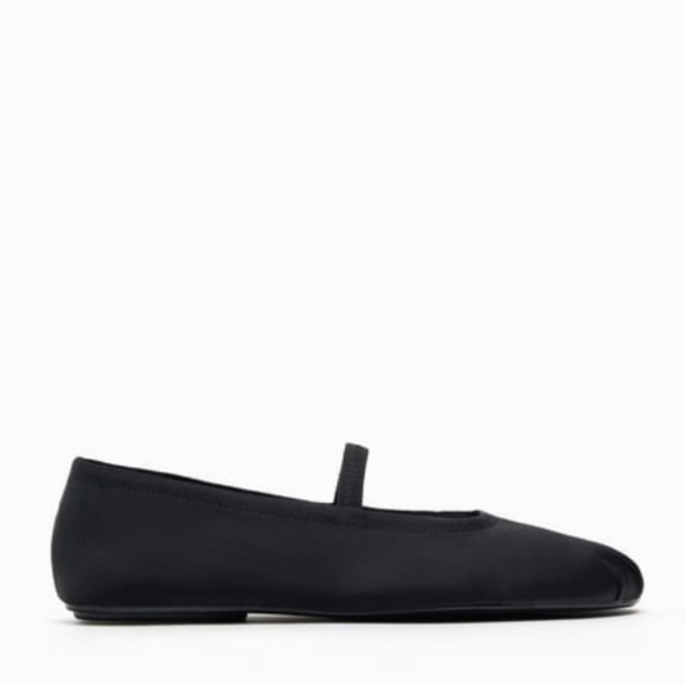 Zara Black Fabric Ballet Flats Size 9